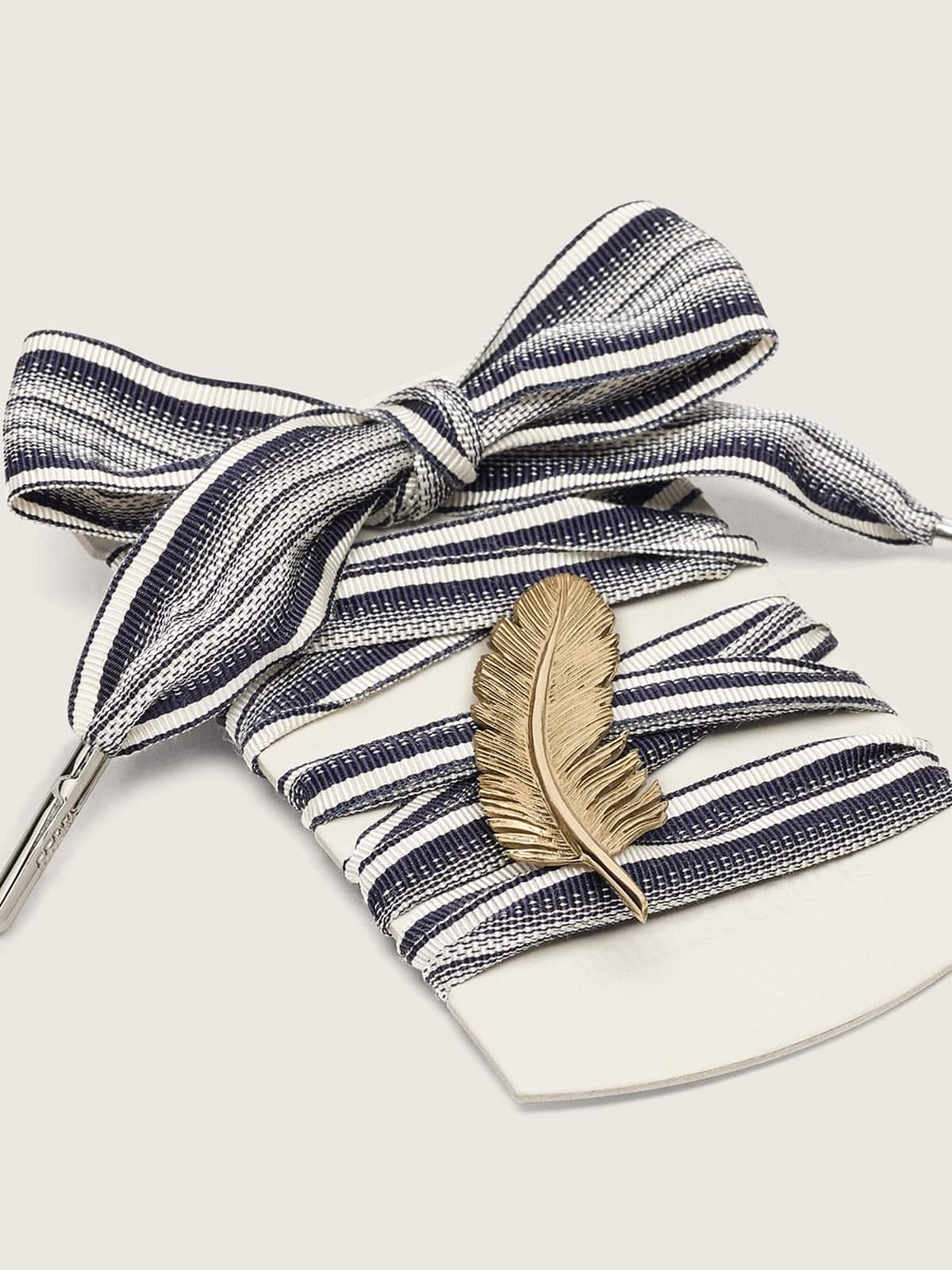 Skins striped laces with gold feather charm - Golden Goose Women|Men