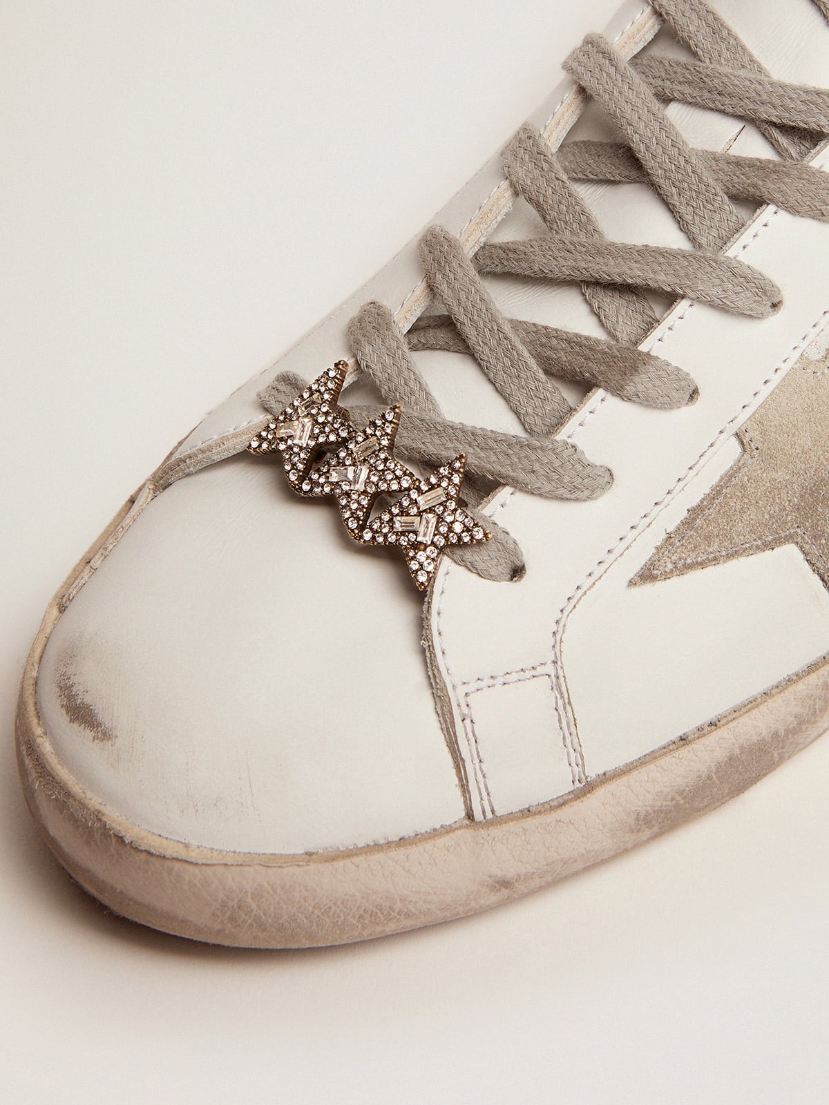 Lace accessory with three antique gold color stars with crystals - Golden Goose Women|Men