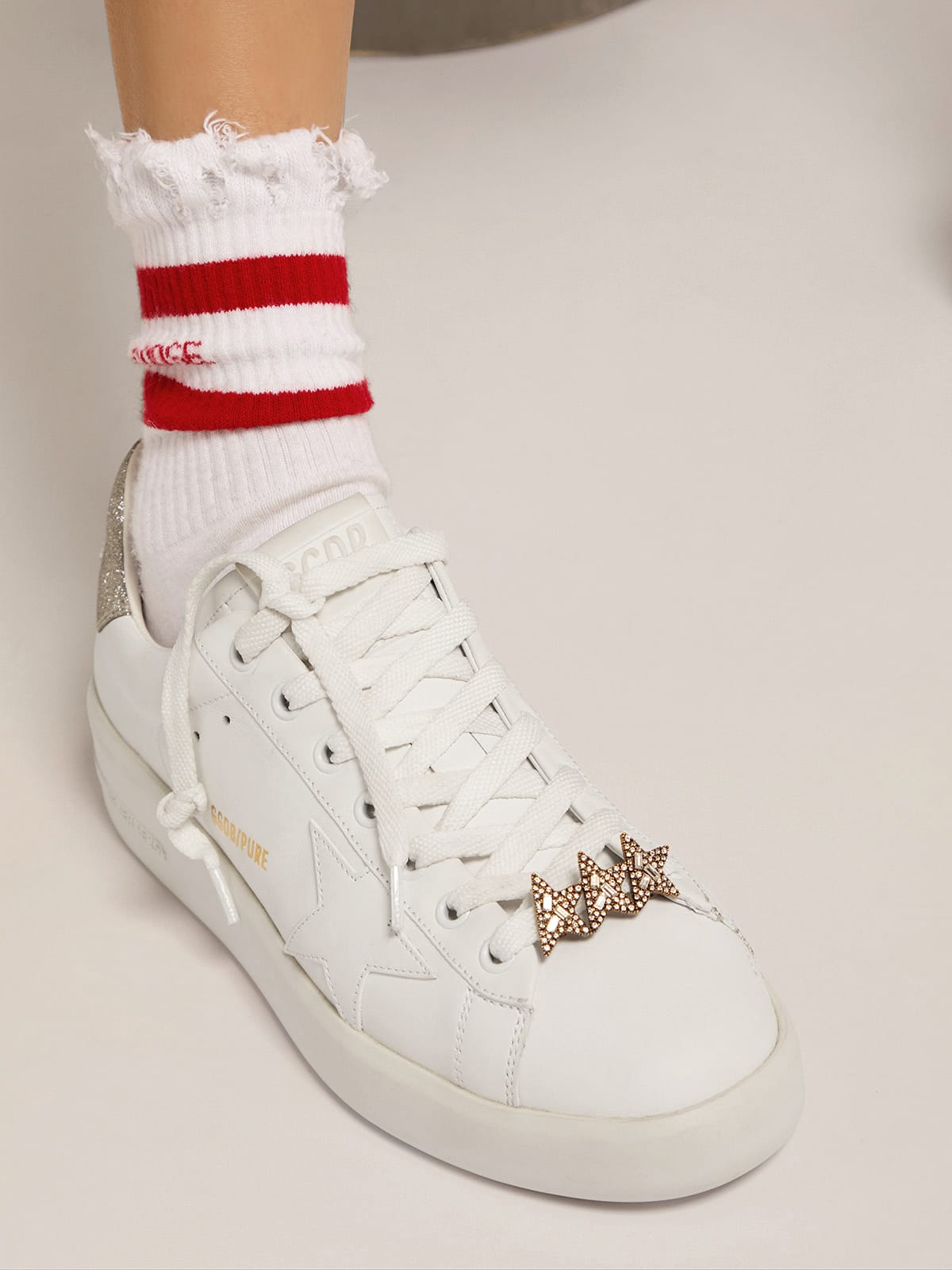 Lace accessory with three antique gold color stars with crystals - Golden Goose Women|Men