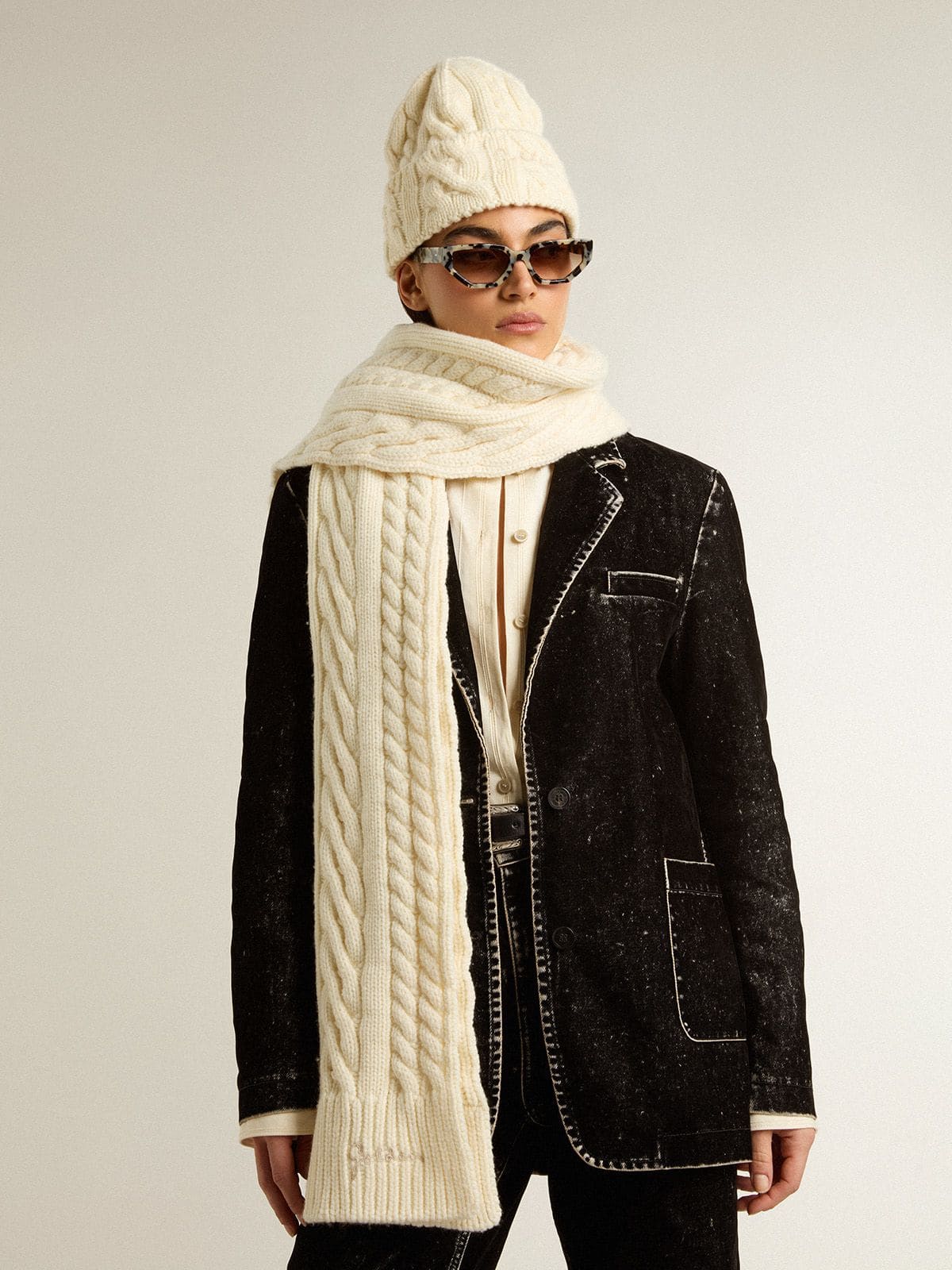 White wool scarf with embroidery - Golden Goose Women|Men