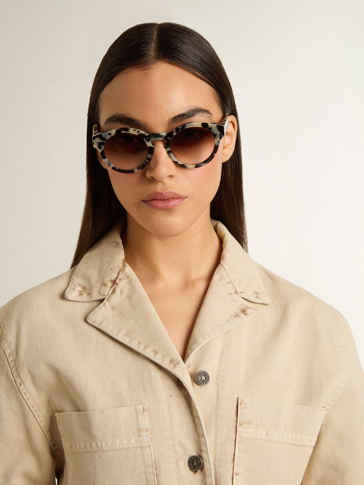 Cameron-style sunglasses with a tortoiseshell pattern - Golden Goose Women|Men