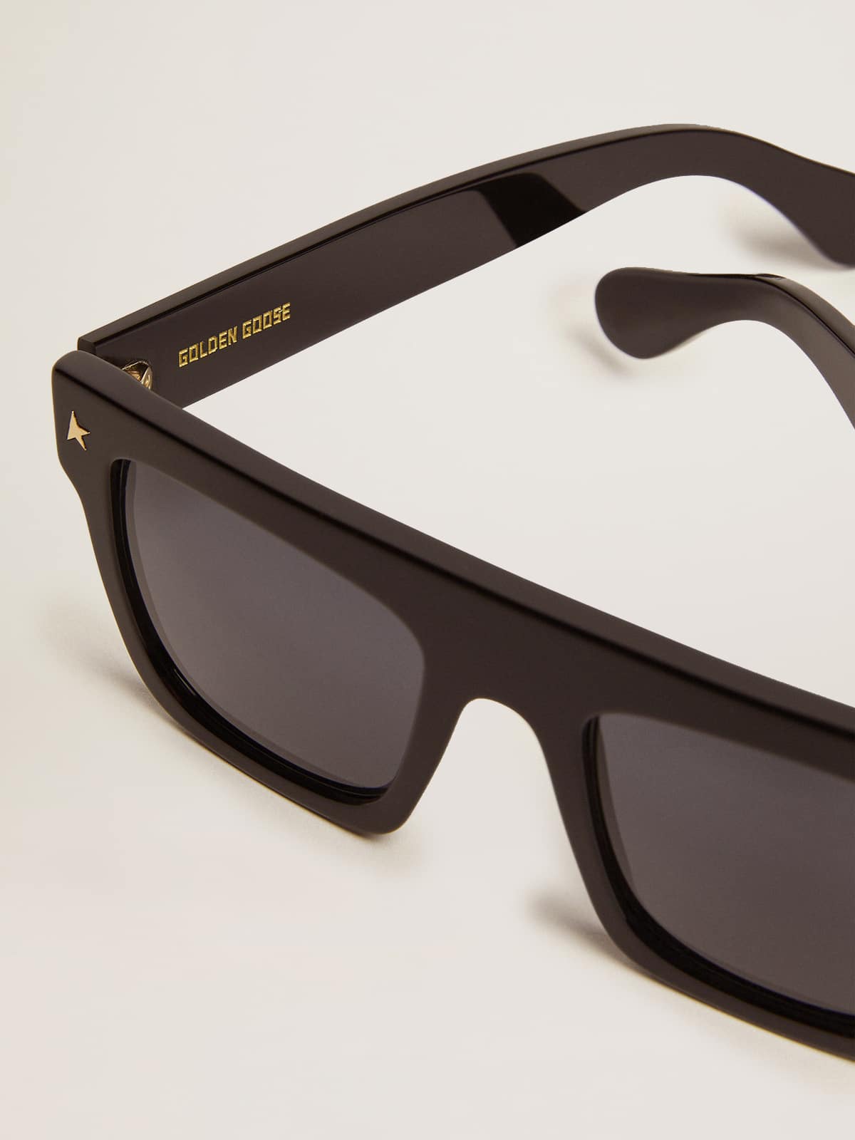 Square sunglasses with black frame and gold details - Golden Goose Women|Men