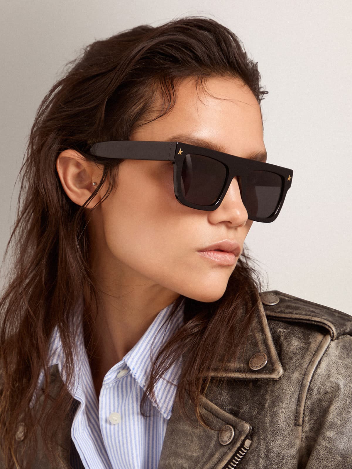 Square sunglasses with black frame and gold details - Golden Goose Women|Men