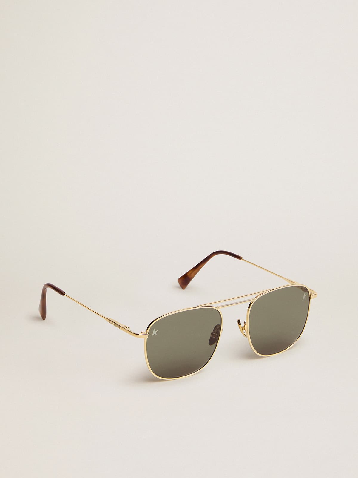 Aviator sunglasses with gold frame and green lenses - Golden Goose Women|Men