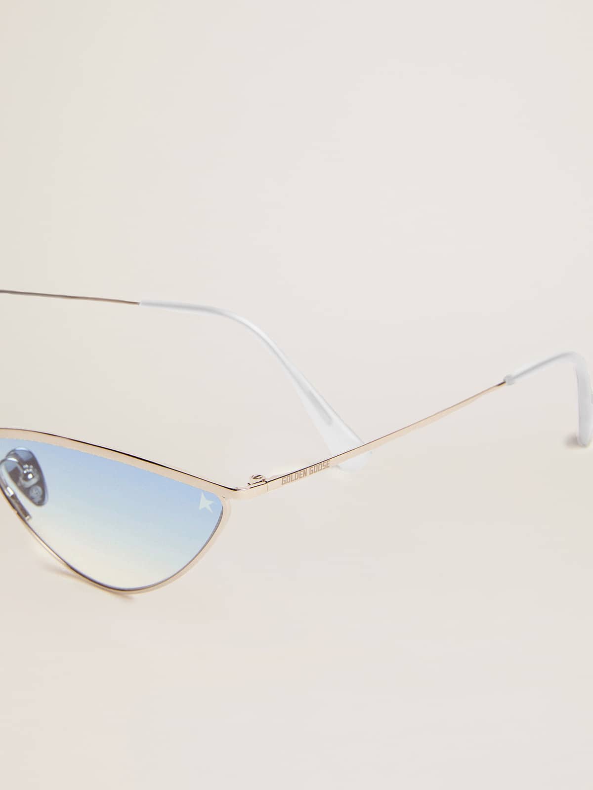 Sunglasses cat-eye style with silver frame and blue lenses - Golden Goose Women|Men