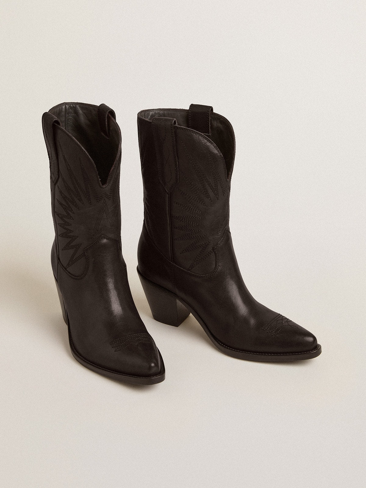 Low Wish Star boots in black leather with tone-on-tone inlay star - Golden Goose Women