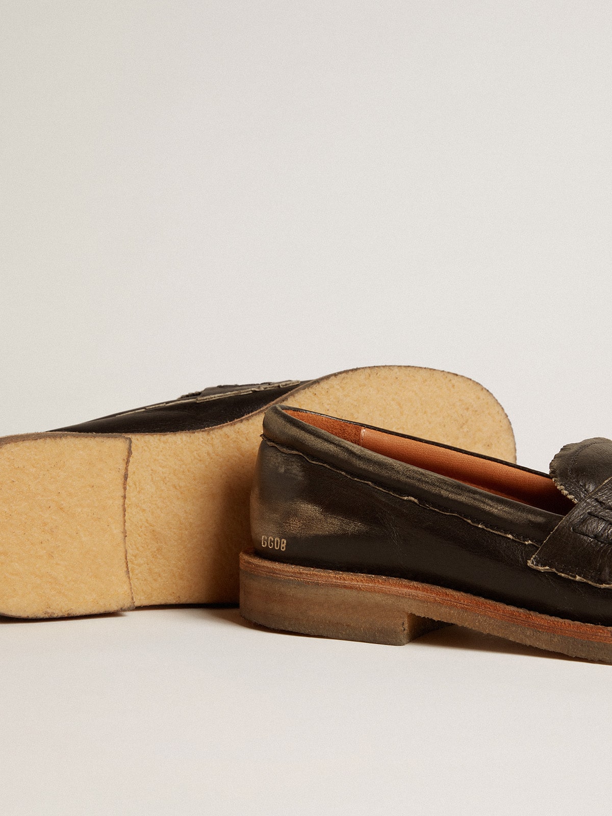 Women's Jerry loafer in black leather - Golden Goose Women