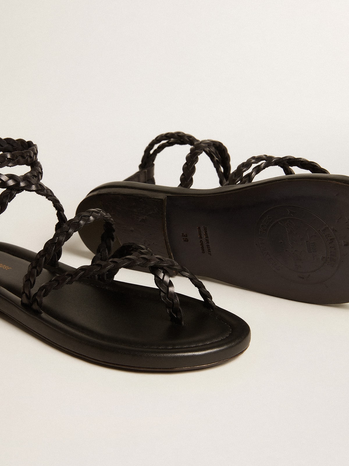 Women's Penelope flat sandals in black leather - Golden Goose Women