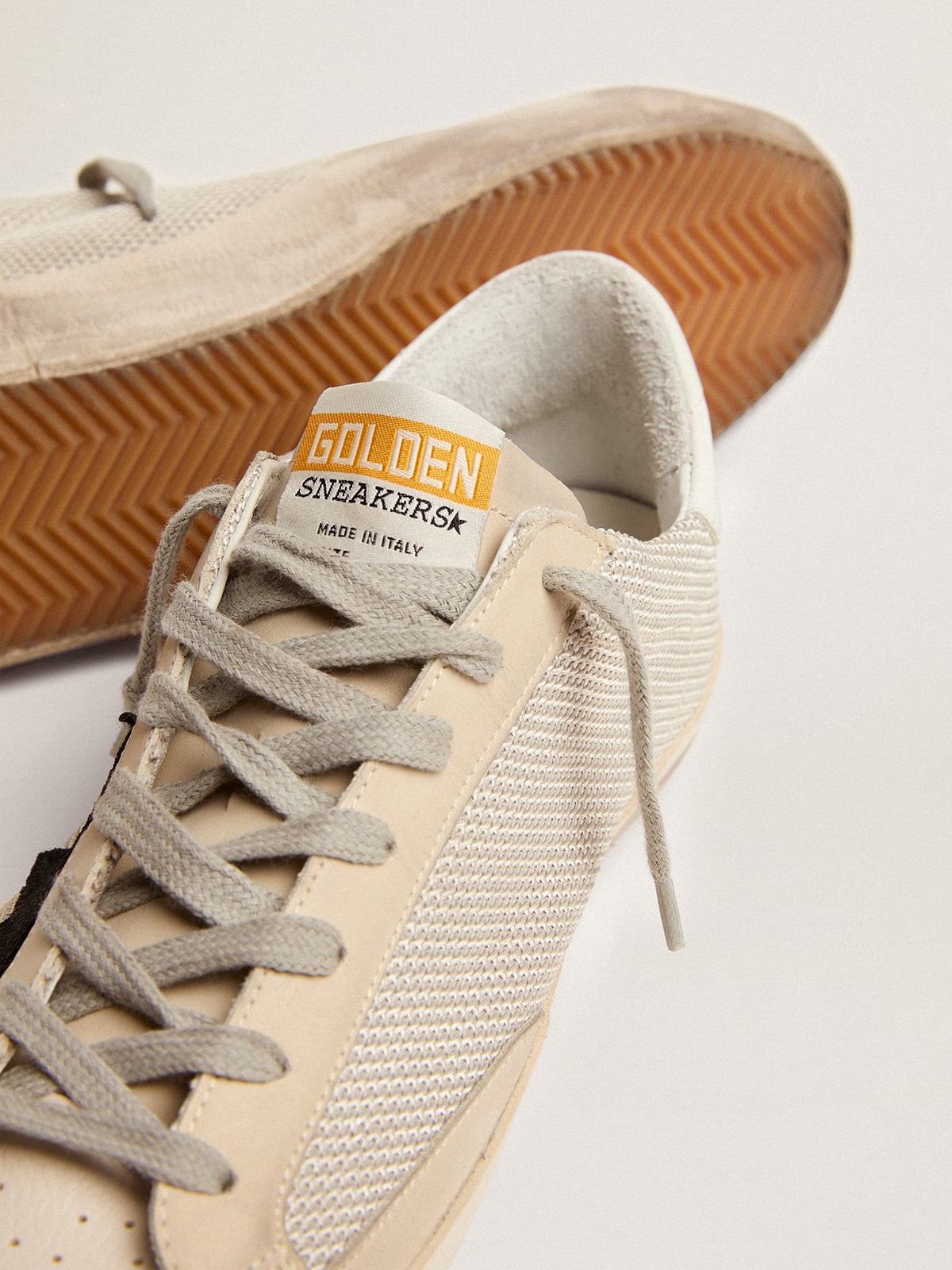 Men's Super-Star in leather with black star - Golden Goose Men