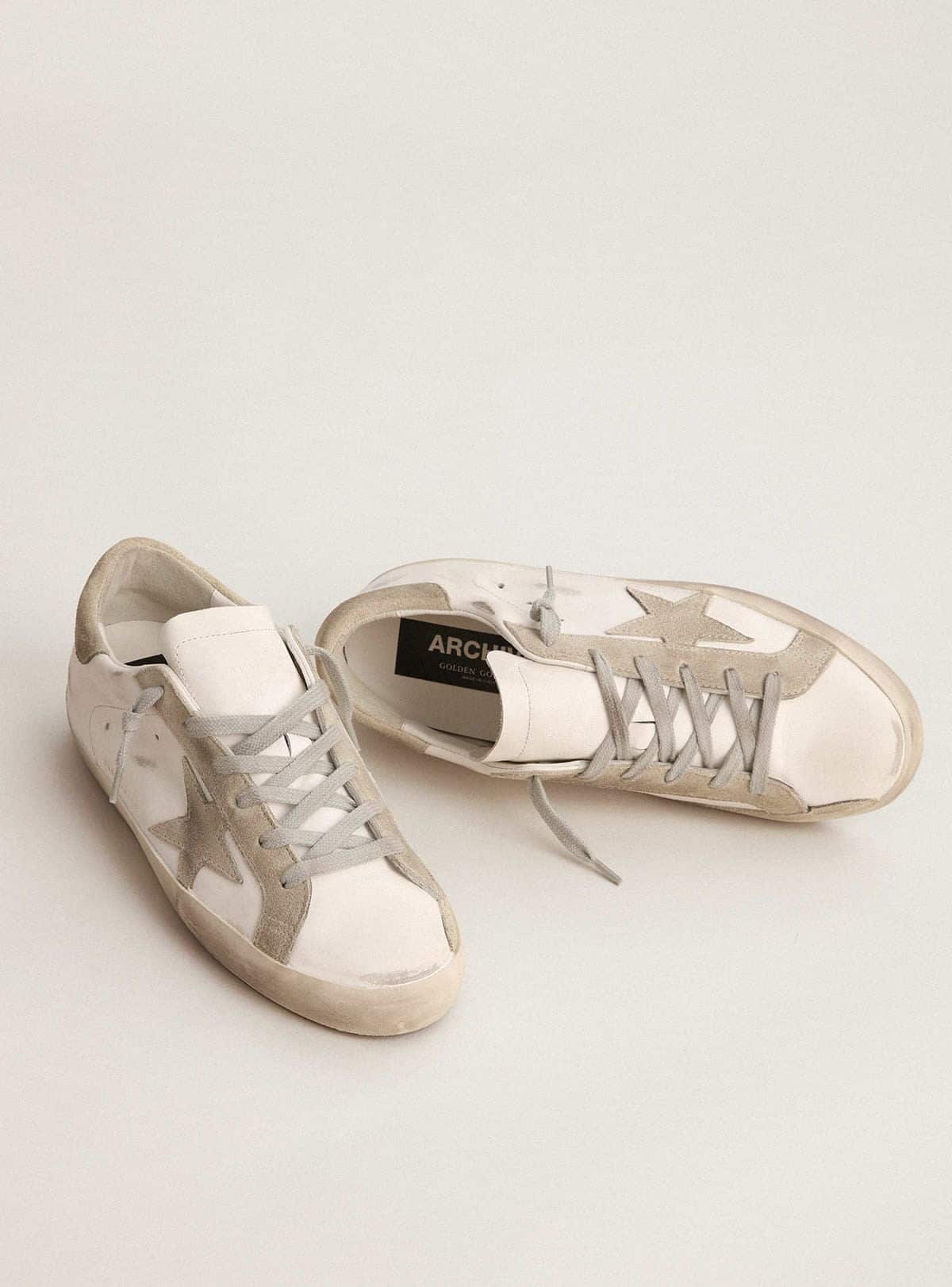 Men’s Super-Star with gray suede star and heel tab - Golden Goose Men