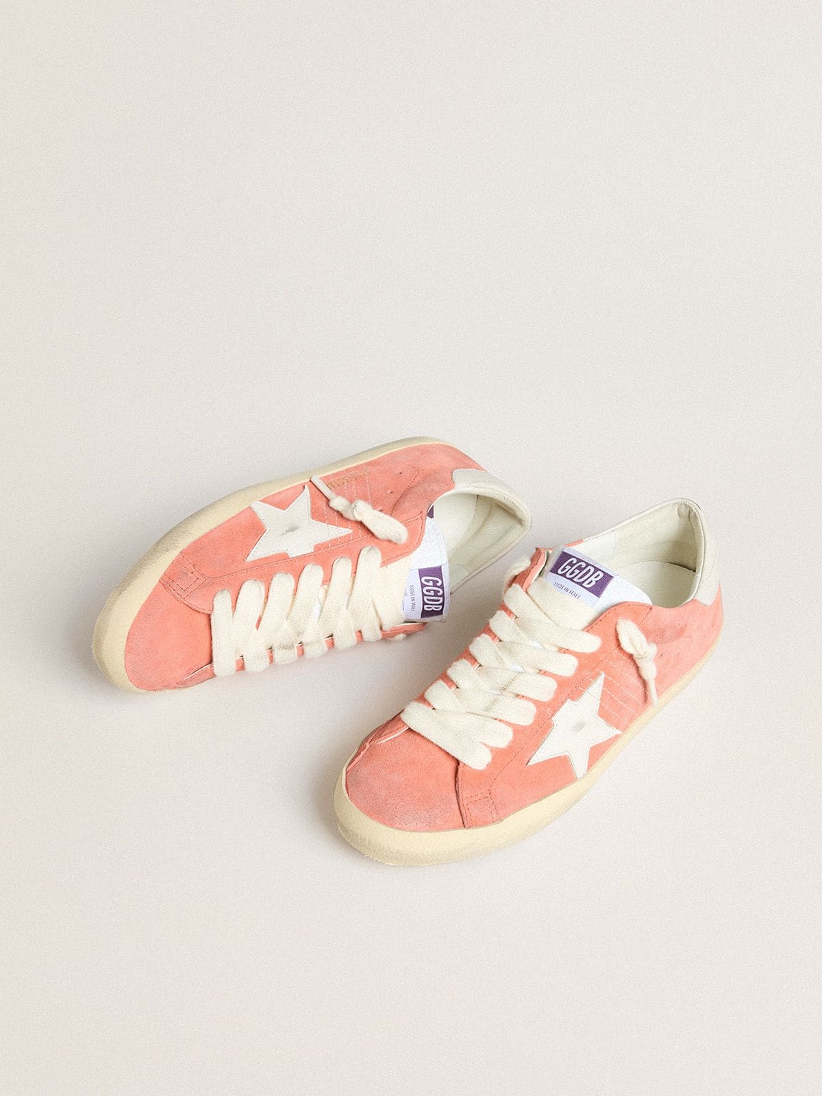 Men’s Super-Star in coral suede with white leather star and heel tab - Golden Goose Men