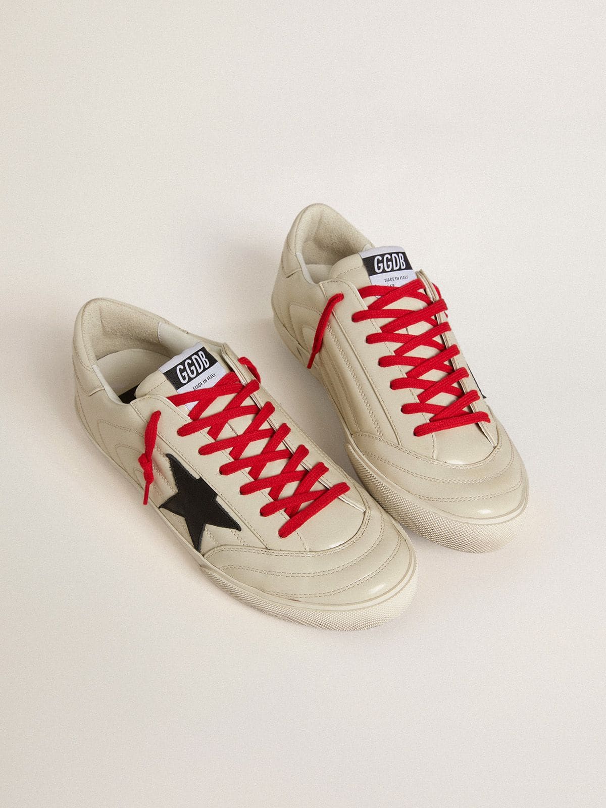 Men's Super-Star in glossy white matelassé leather with black leather star - Golden Goose Men
