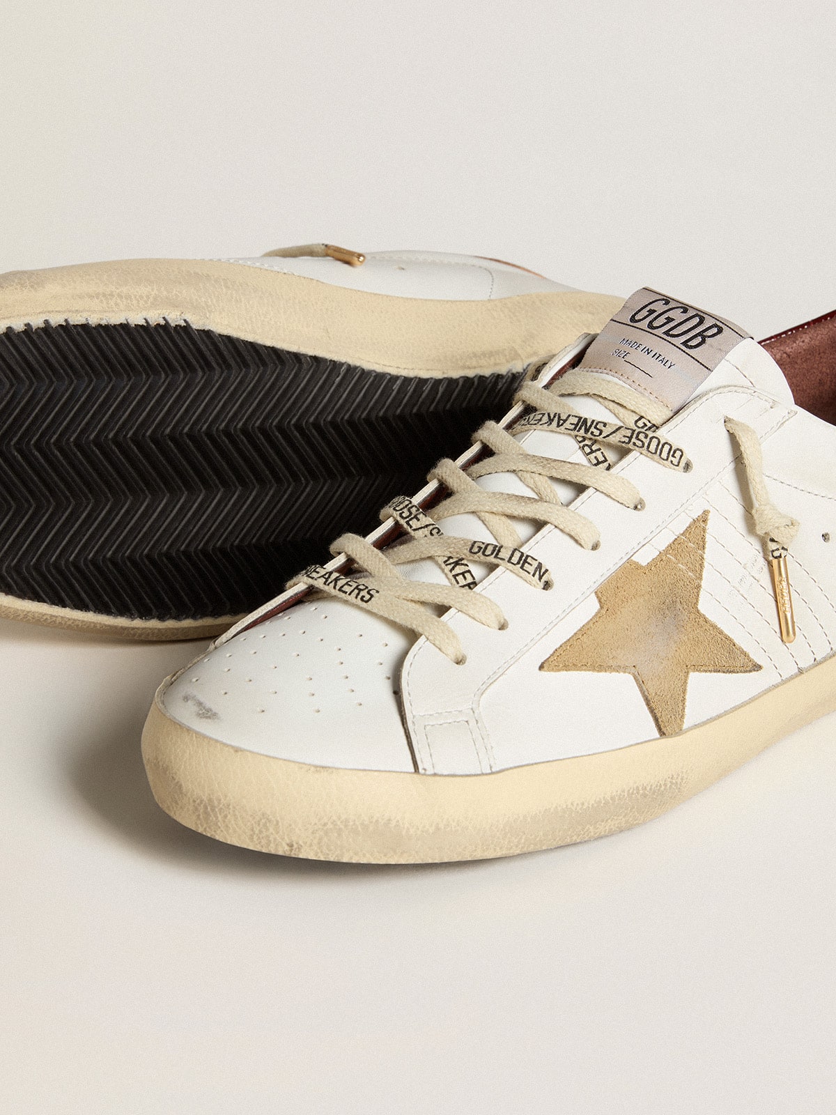 Men's Super-Star with sand suede star and red croc-print leather heel tab - Golden Goose Men