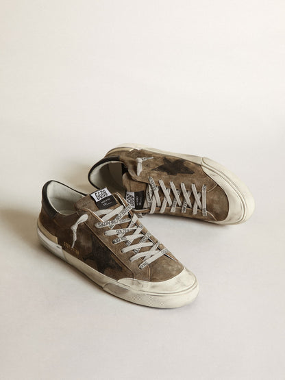 Super-Star  in military-green suede with screen-printed star - Golden Goose Men