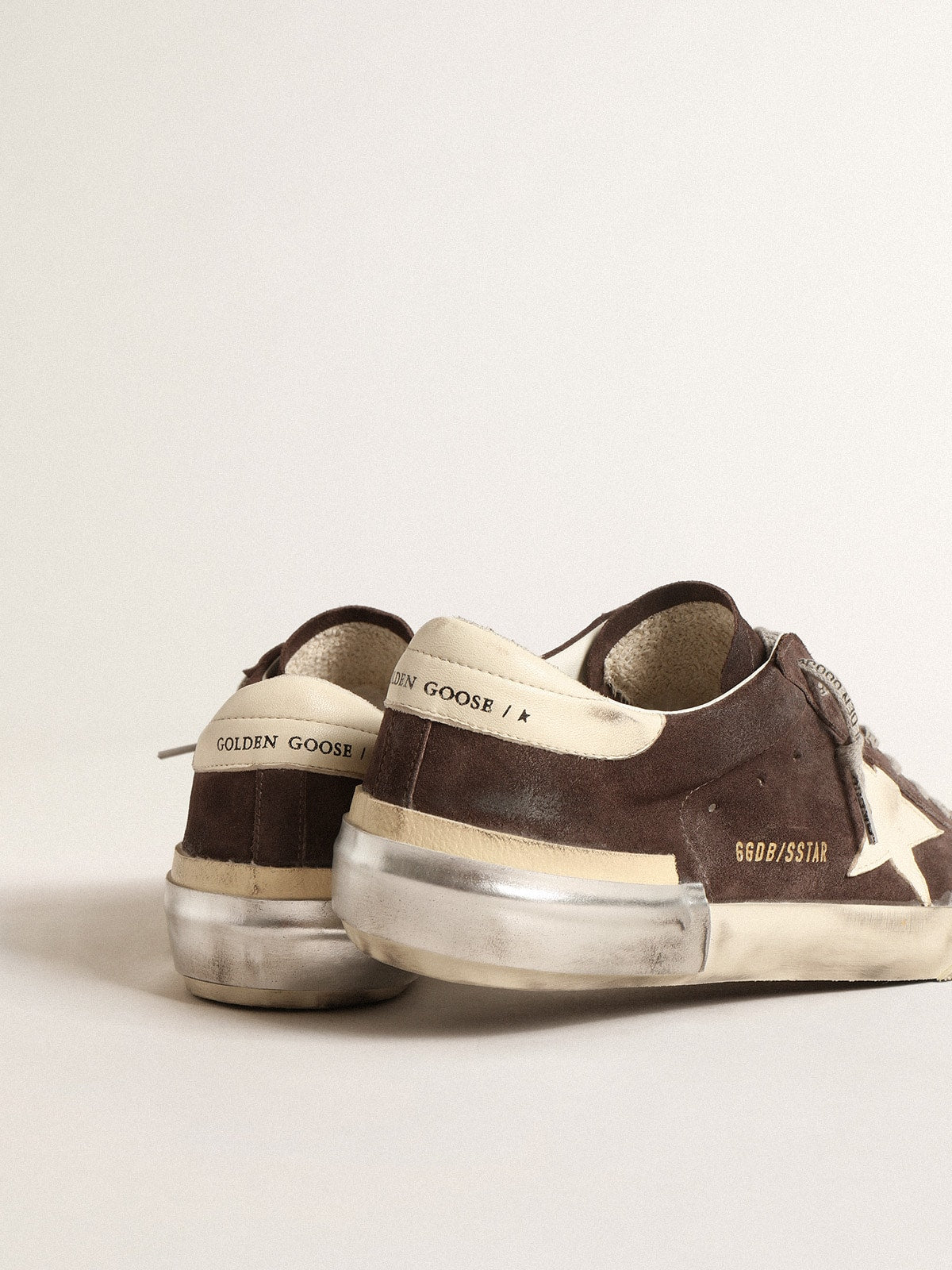 Men's Super-Star in gray suede with ecru nappa star and heel tab - Golden Goose Men