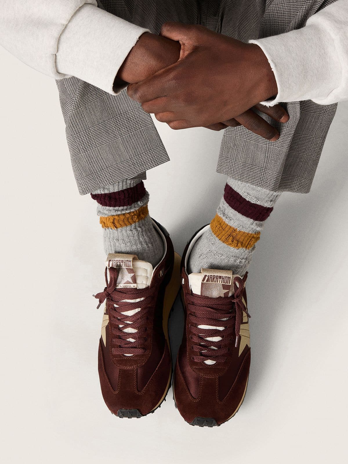 Men's Marathon with burgundy satin upper and platinum leather star - Golden Goose Men