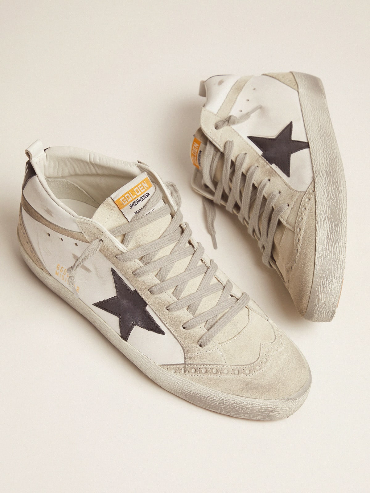 Men's Mid Star white with black star - Golden Goose Men
