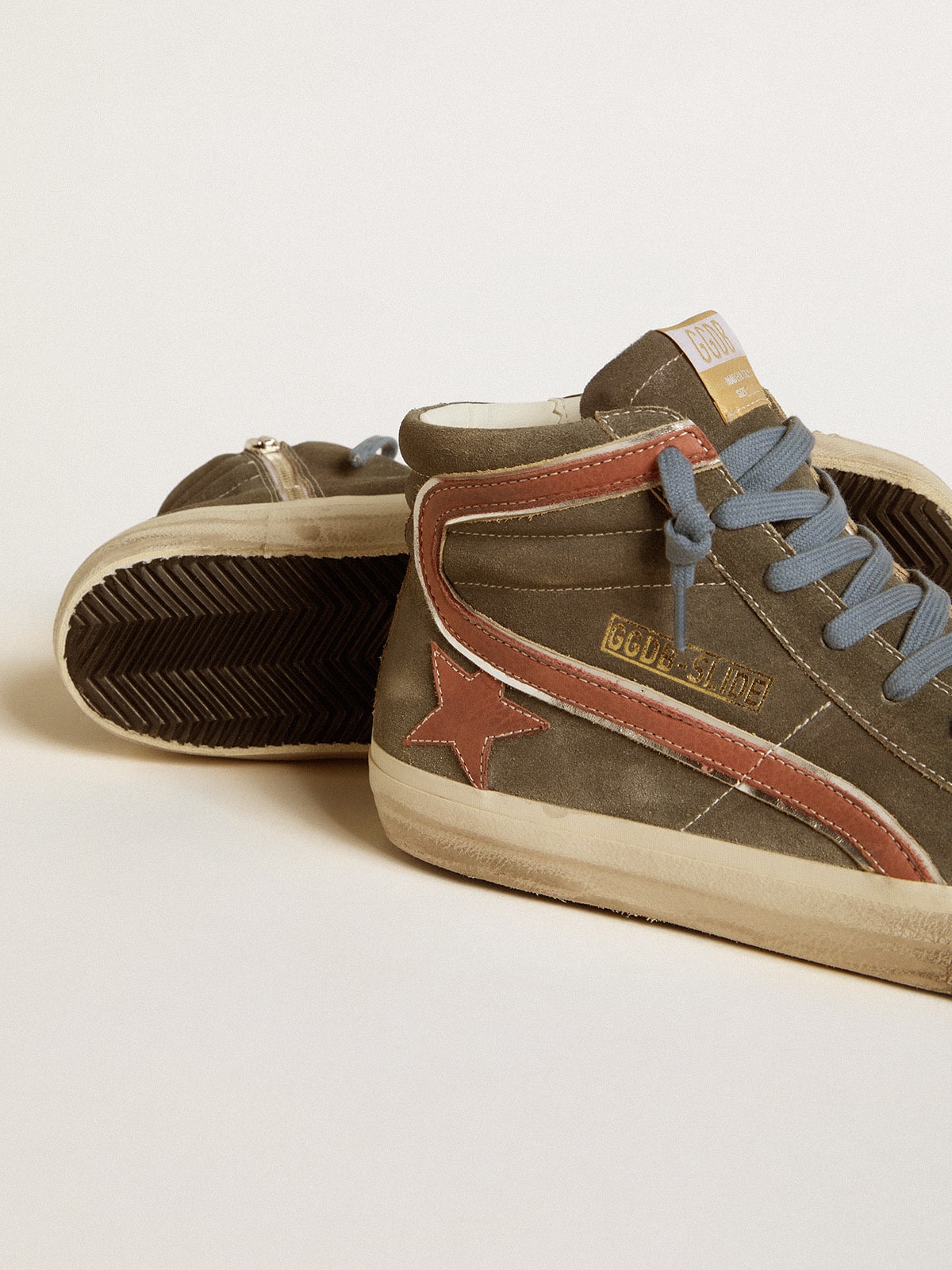 Men's Slide in gray suede with brown nubuck star and flash - Golden Goose Men