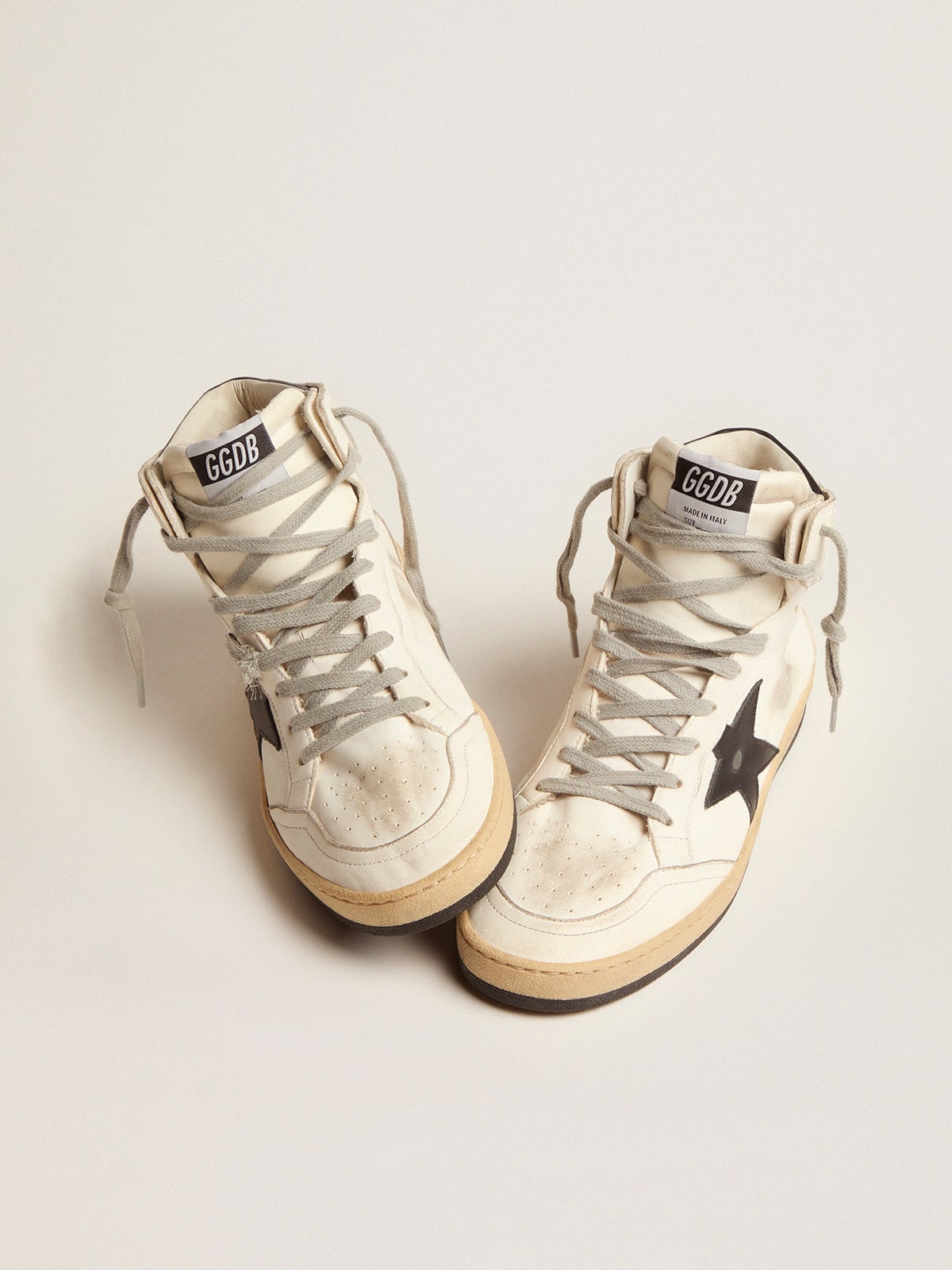 Sky-Star in white leather with black leather star - Golden Goose Men