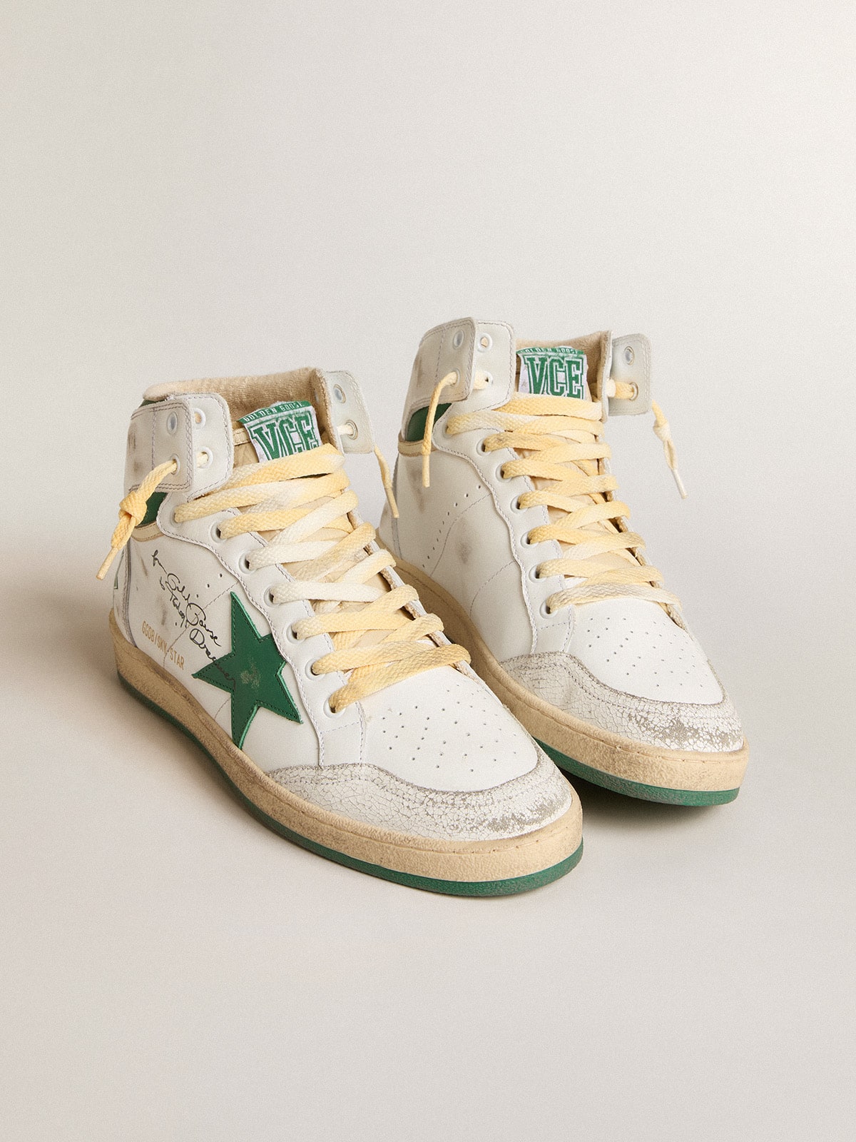 Sky-Star in white leather with green leather star - Golden Goose Men