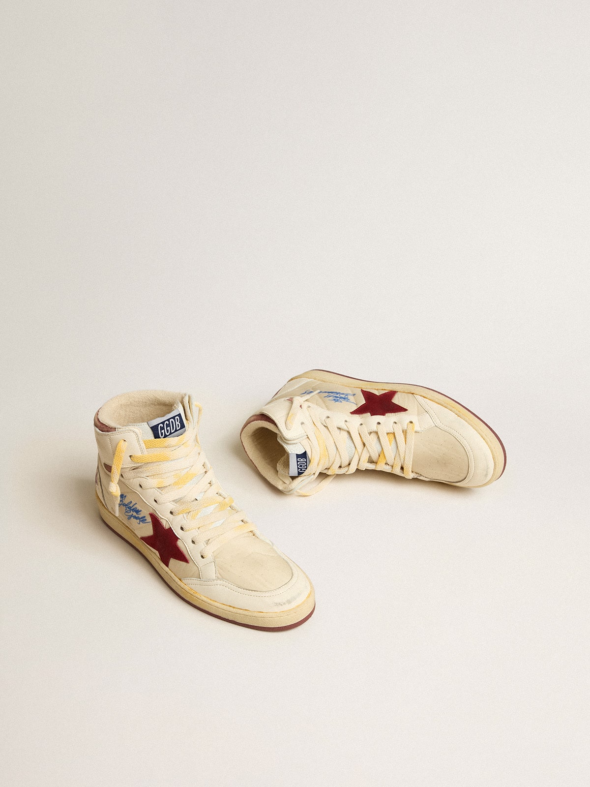 Sky-Star in beige nylon and nappa with pomegranate suede star - Golden Goose Men