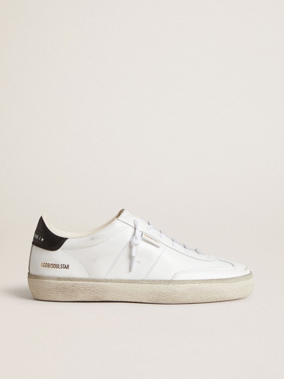 Men's Soul Star in white leather with black leather heel tab - Golden Goose Men
