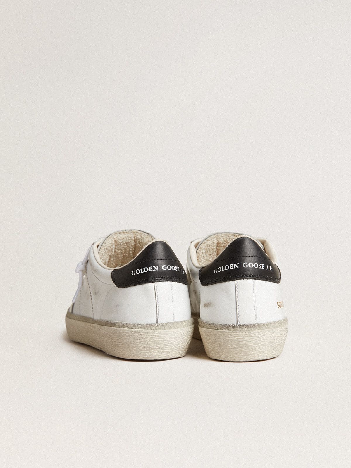 Men's Soul Star in white leather with black leather heel tab - Golden Goose Men