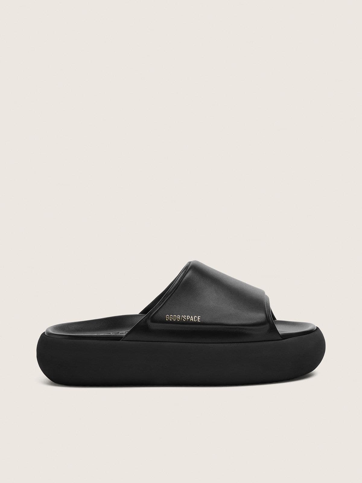 Men's Space-Star slip-ons in black leather - Golden Goose Men