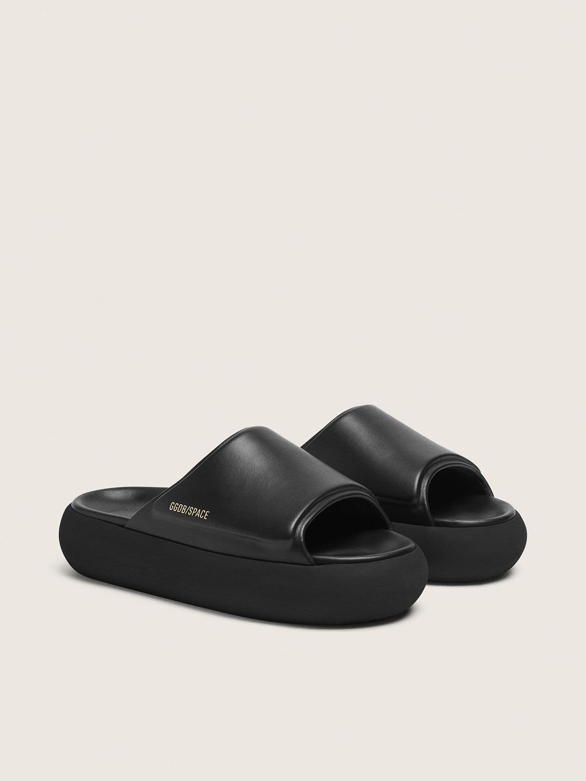 Men's Space-Star slip-ons in black leather - Golden Goose Men