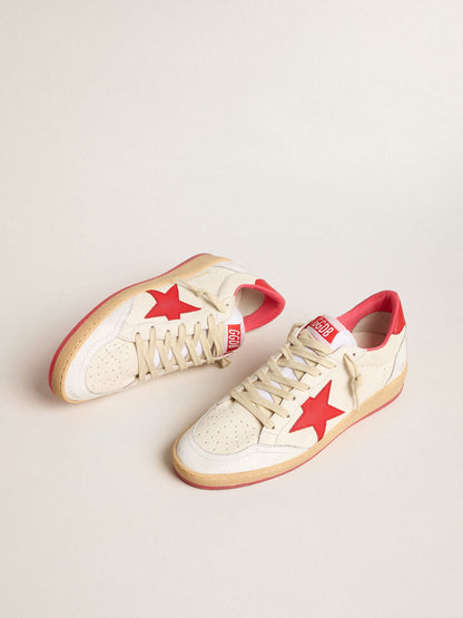 Men’s Ball Star Wishes in white leather with a red star and heel tab - Golden Goose Men