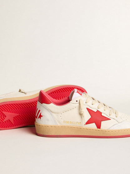 Men’s Ball Star Wishes in white leather with a red star and heel tab - Golden Goose Men