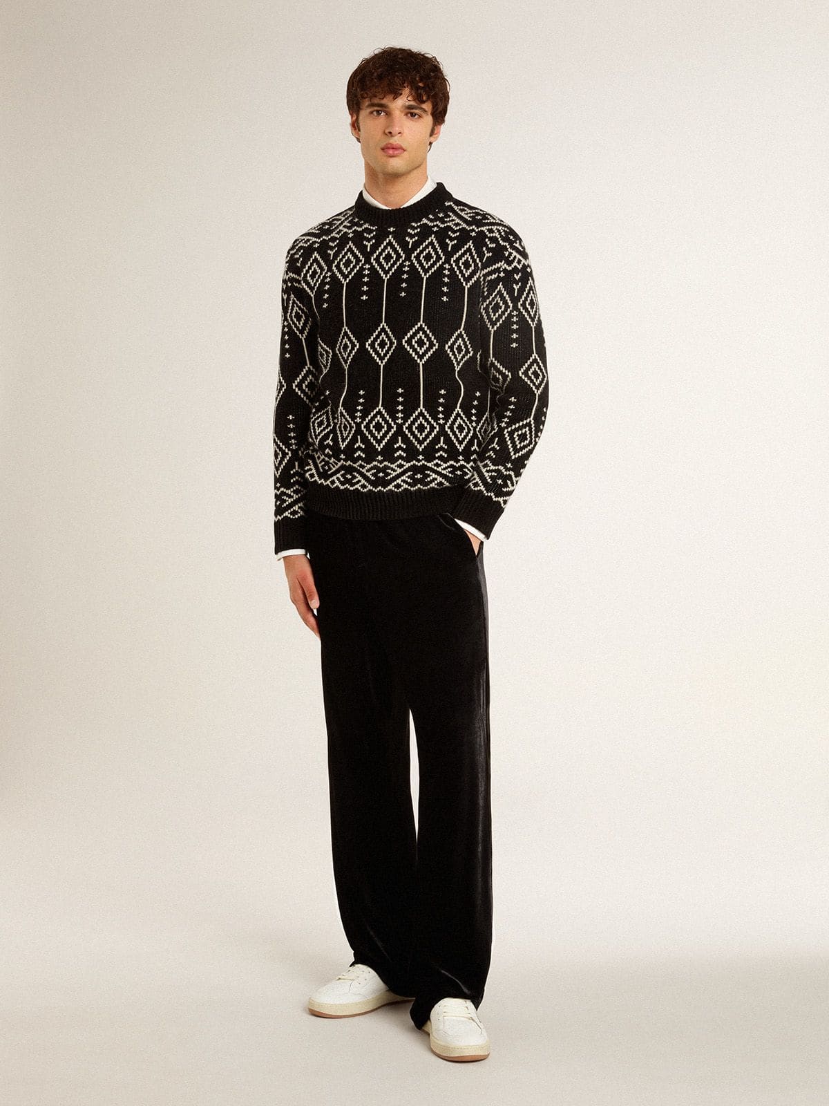 Ball Star with ice-gray suede star and glossy black leather heel tab - Golden Goose Men