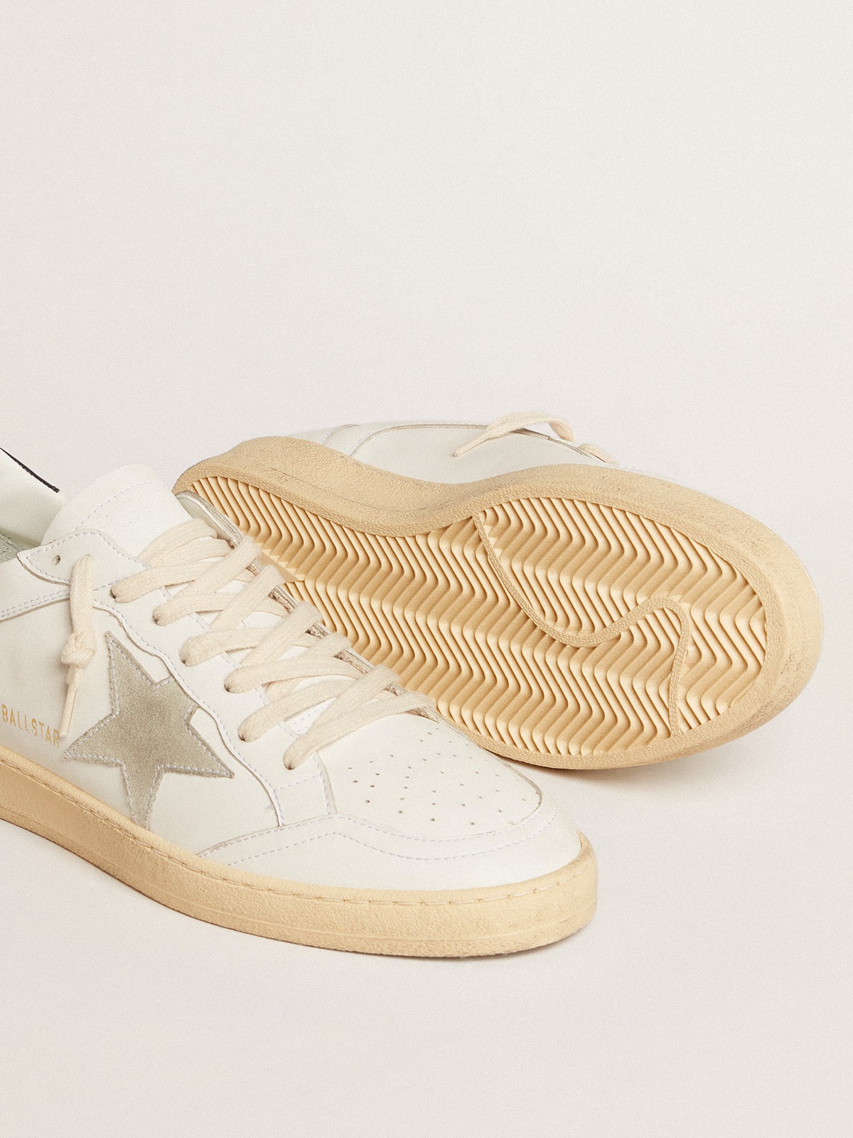 Ball Star with ice-gray suede star and blue leather heel tab - Golden Goose Men