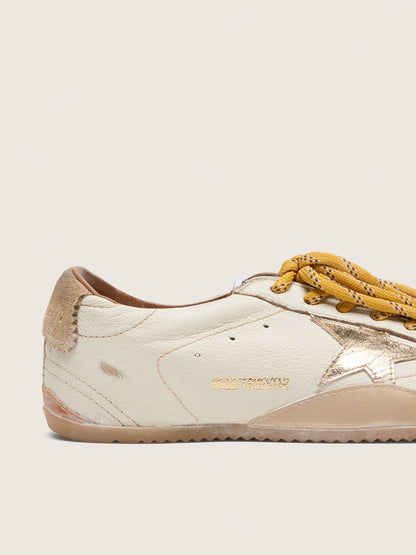 Men's True-Star in white nappa leather with gold foiled leather star and beige suede heel tab - Golden Goose Men