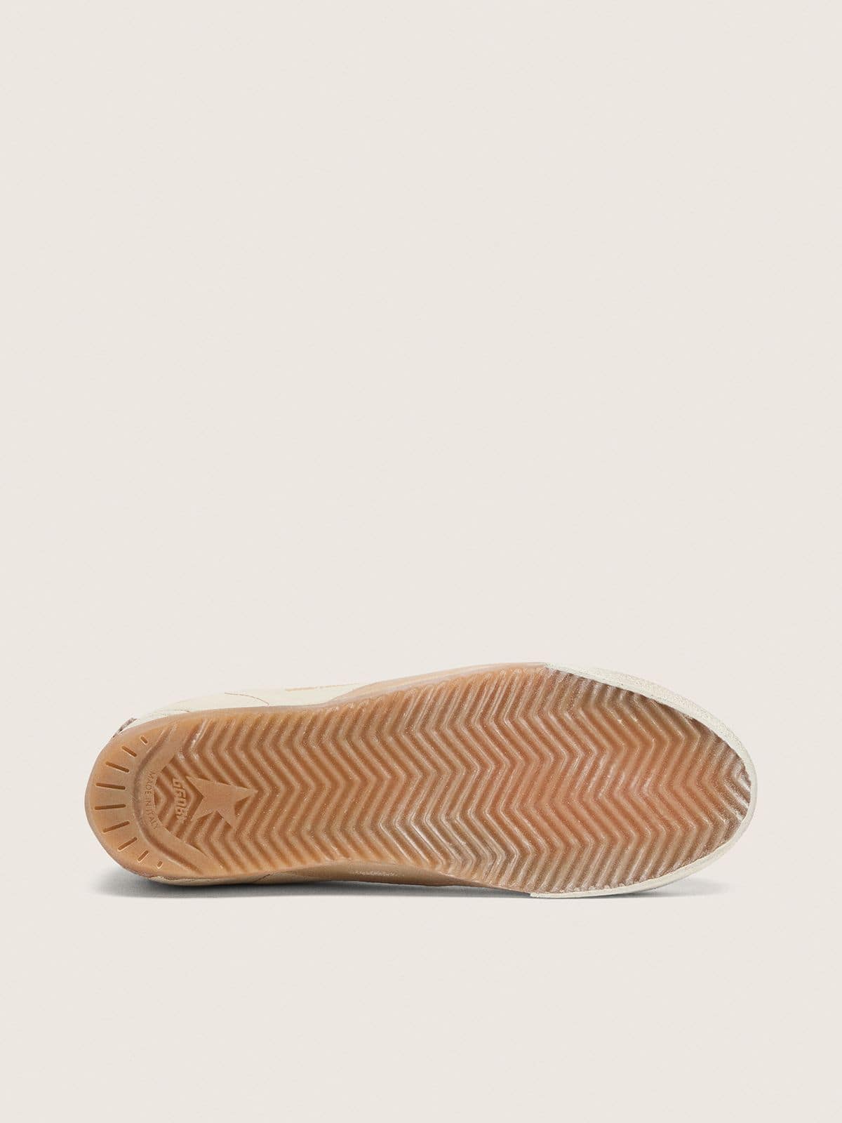 Men's True-Star in white nappa leather with gold foiled leather star and beige suede heel tab - Golden Goose Men