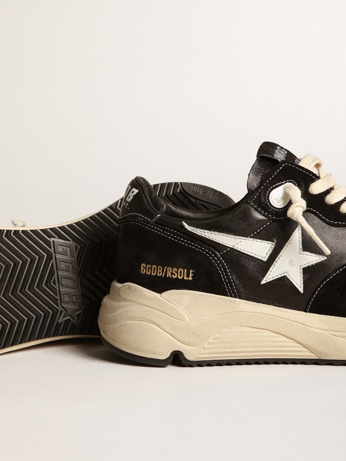 Men’s Running Sole in black nappa leather and suede with a white star - Golden Goose Men