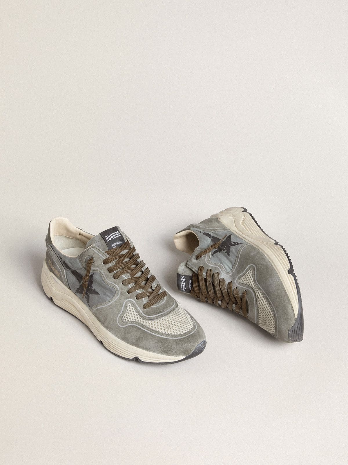 Men's Running Sole in light blue nylon with black star and green leather heel tab - Golden Goose Men