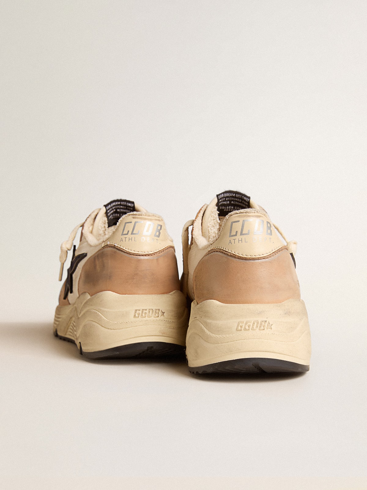 Running Sole in nylon and nubuck with dark blue suede star - Golden Goose Men