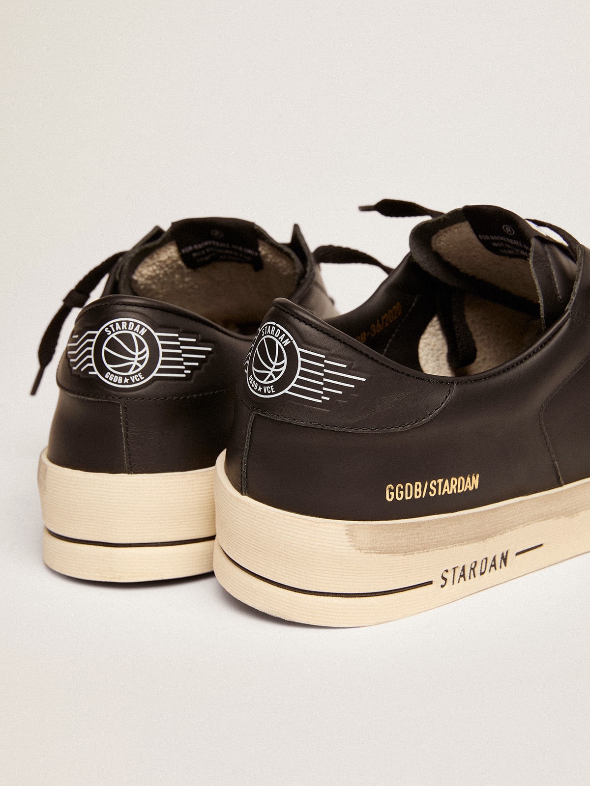Men's Stardan in total black leather - Golden Goose Men