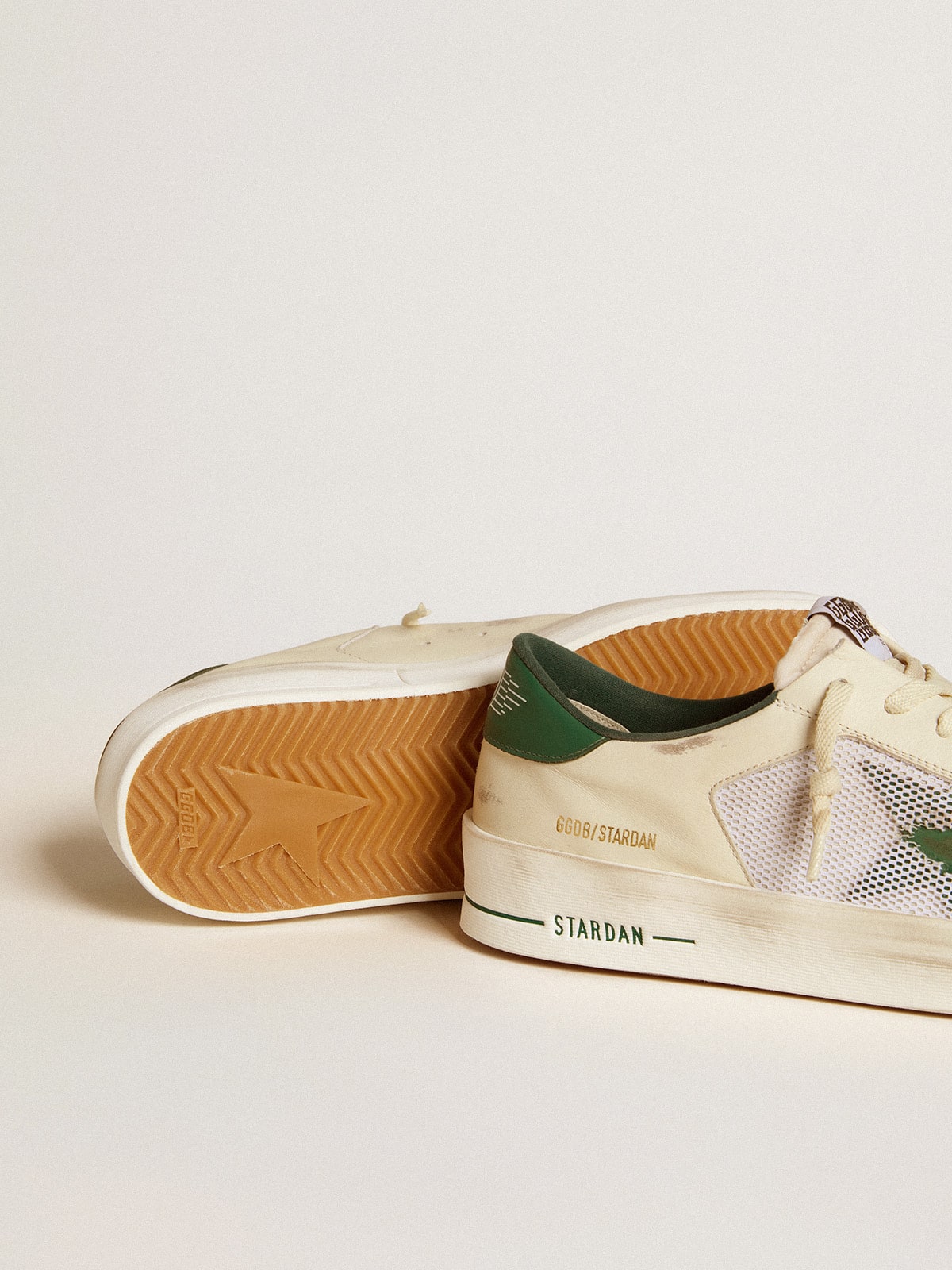 Stardan in white suede and mesh with green leather star and heel tab - Golden Goose Men