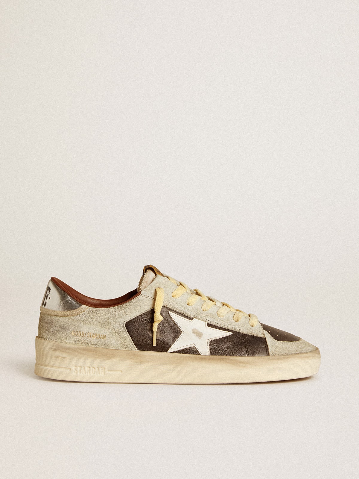 Men's Stardan in suede and leather with leather star and metallic heel tab - Golden Goose Men