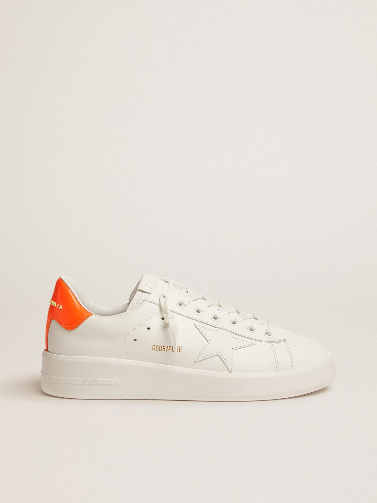 White Purestar sneakers with fluorescent orange heel tab - Golden Goose Men