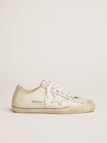 Men's V-Star in white leather with white star and light blue stripe on the foxing - Golden Goose Men