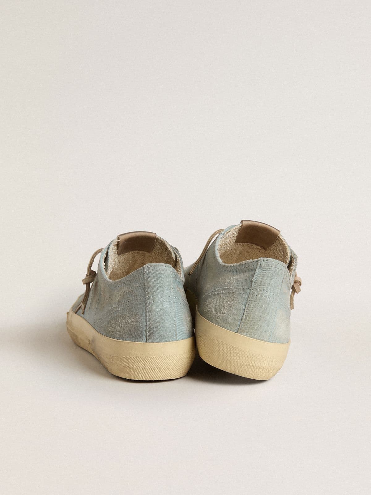 Men's V-Star in light blue canvas with dove-gray leather star - Golden Goose Men