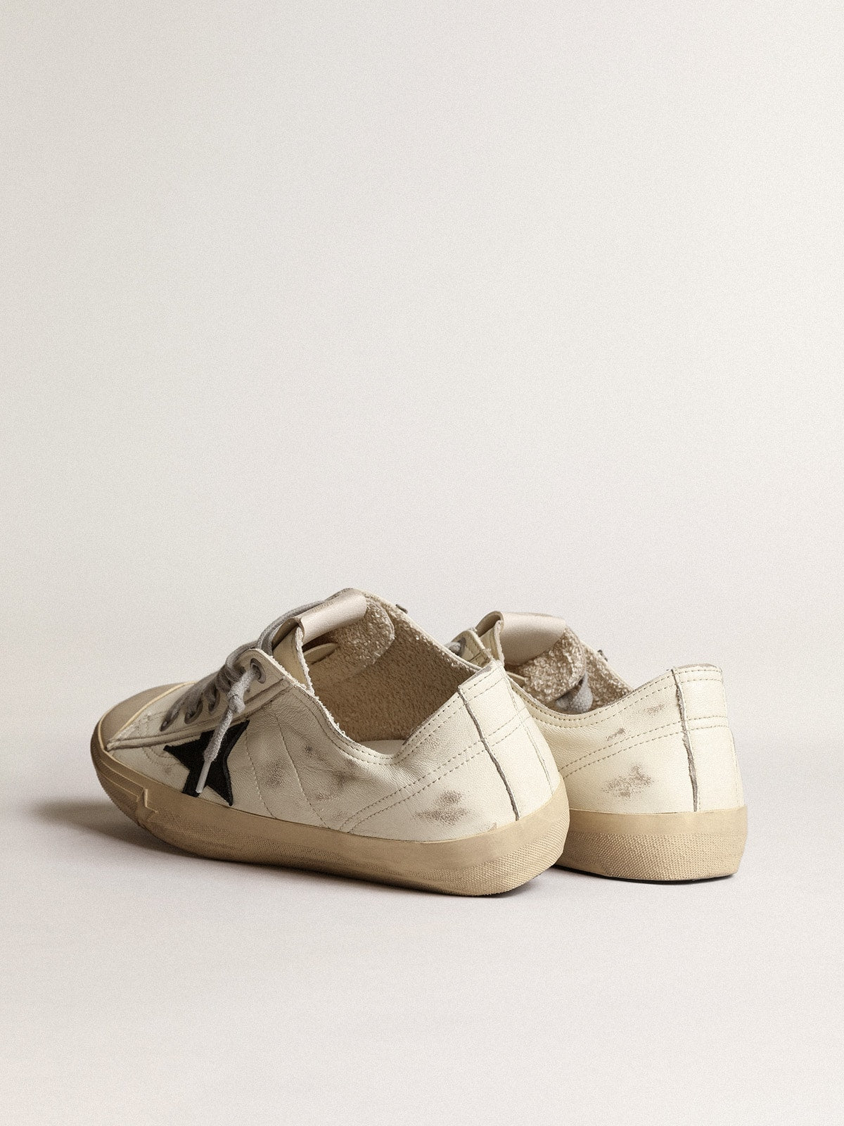 V-Star in nappa leather with black nubuck leather star - Golden Goose Men