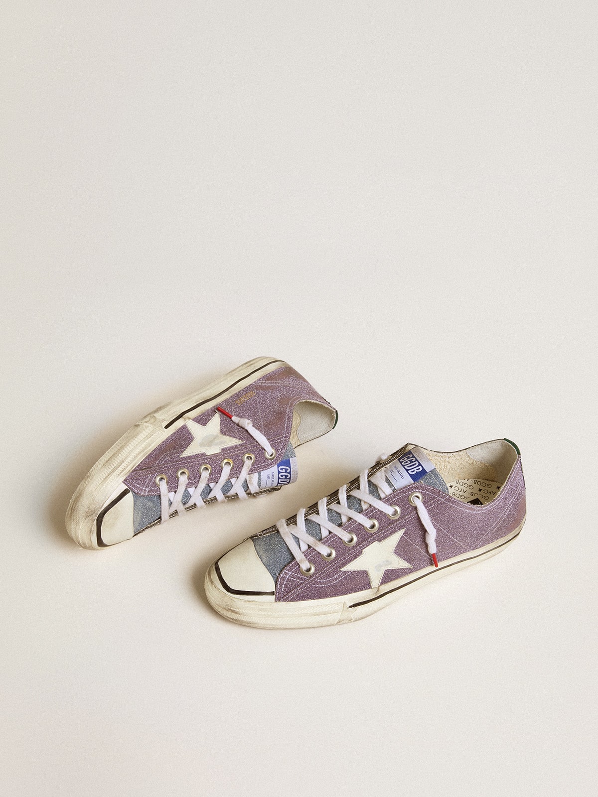 Men’s V-Star LAB in lilac leather and glitter with white star and silver glitter tongue - Golden Goose Men