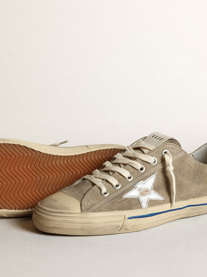 Men's V-Star in dove-gray suede with silver metallic leather star - Golden Goose Men