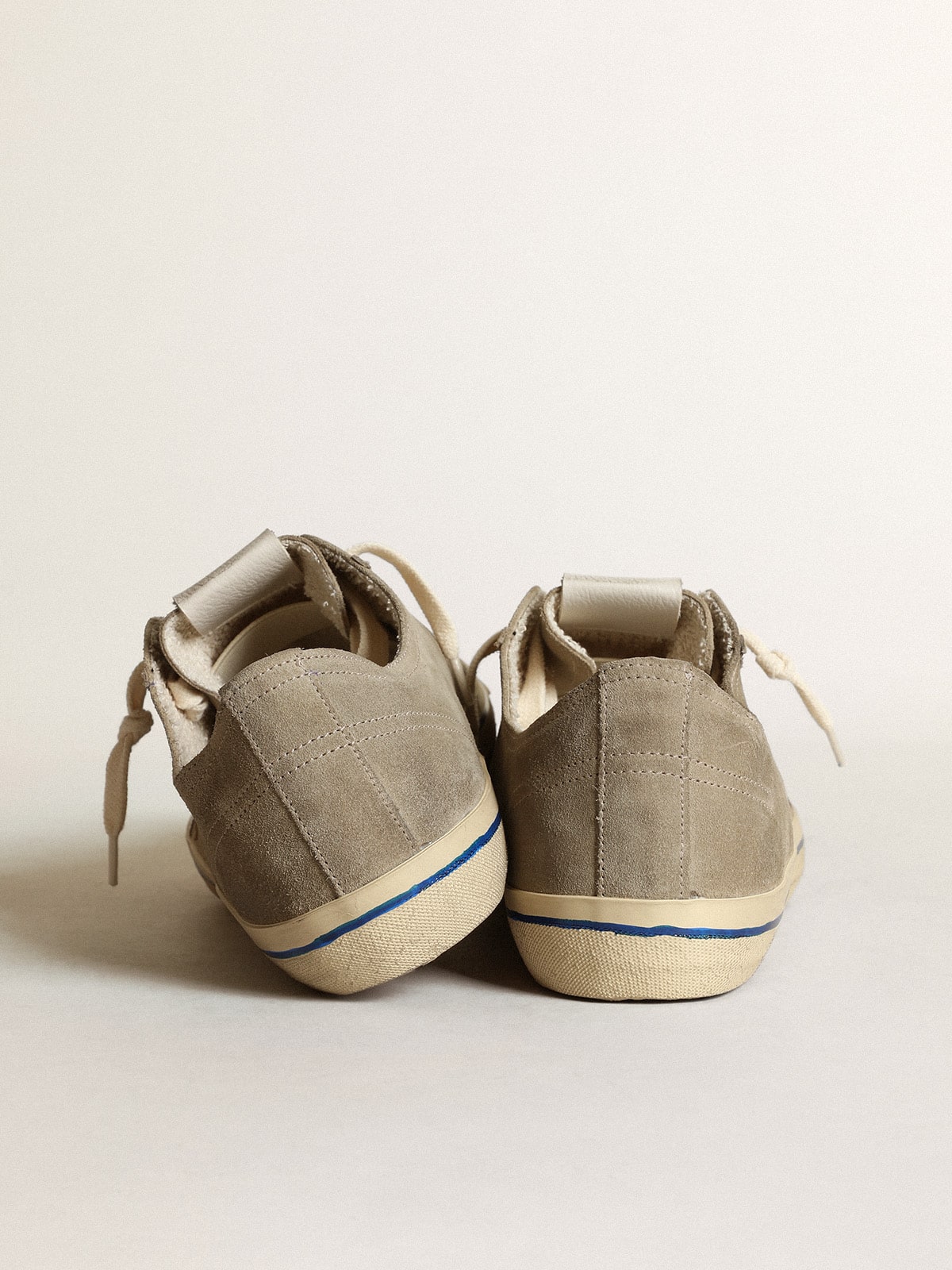 Men's V-Star in dove-gray suede with silver metallic leather star - Golden Goose Men
