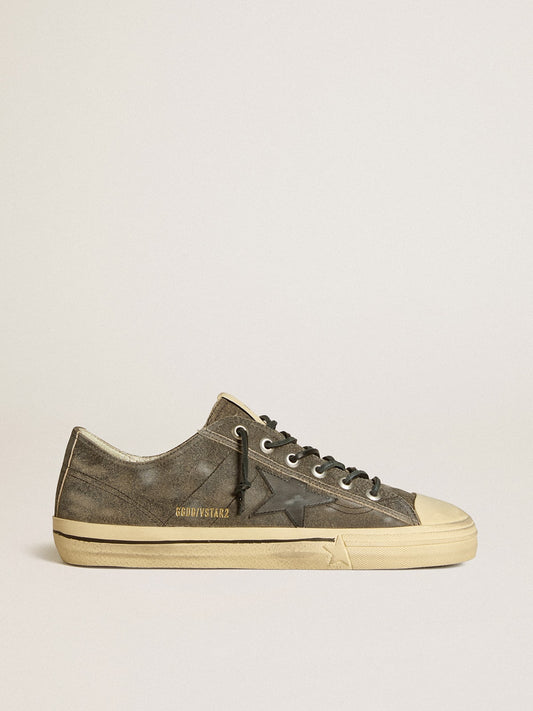 Men’s V-Star in black suede with black leather star - Golden Goose Men