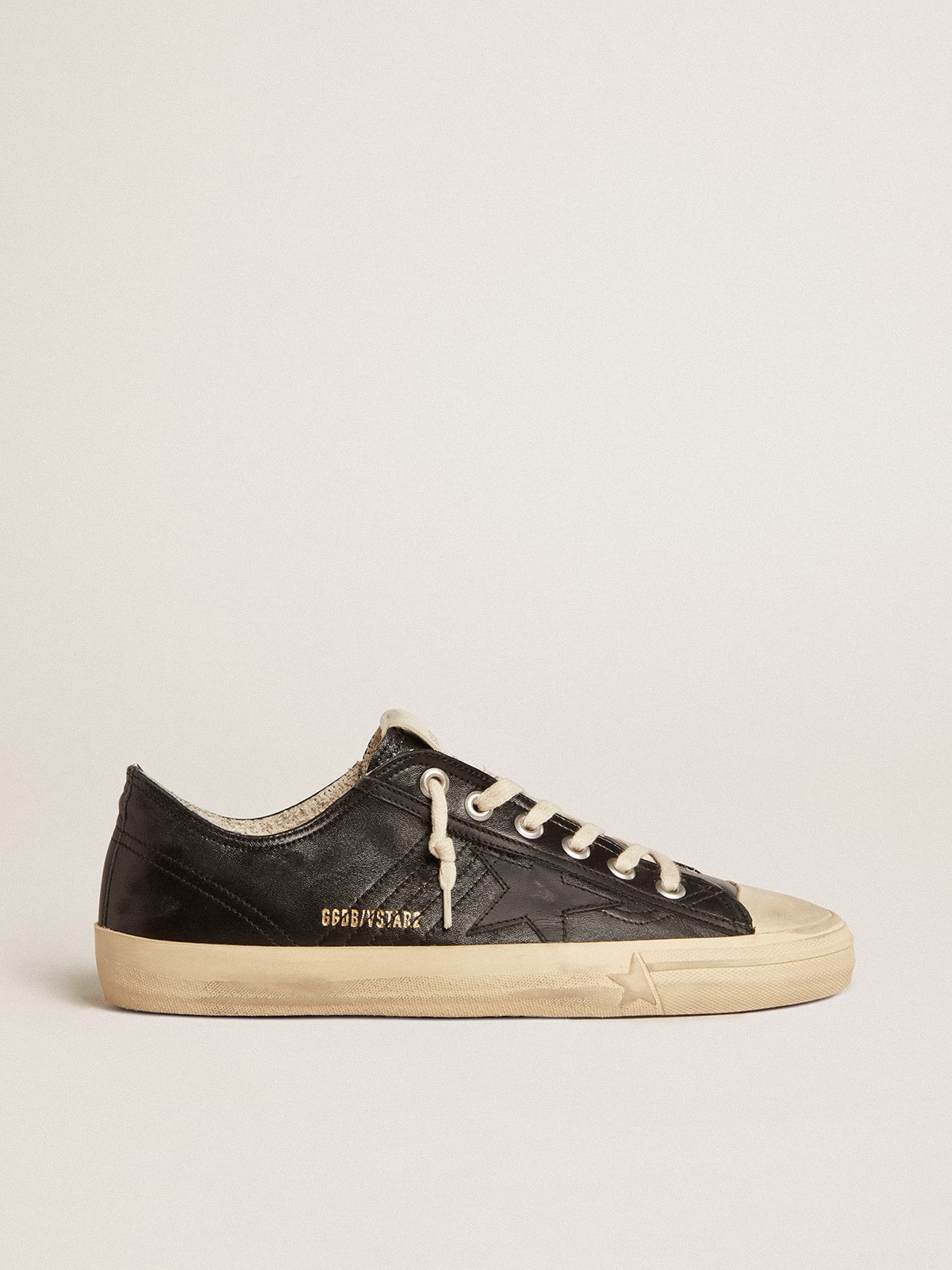 Men's V-Star in black nappa leather with a black leather star - Golden Goose Men